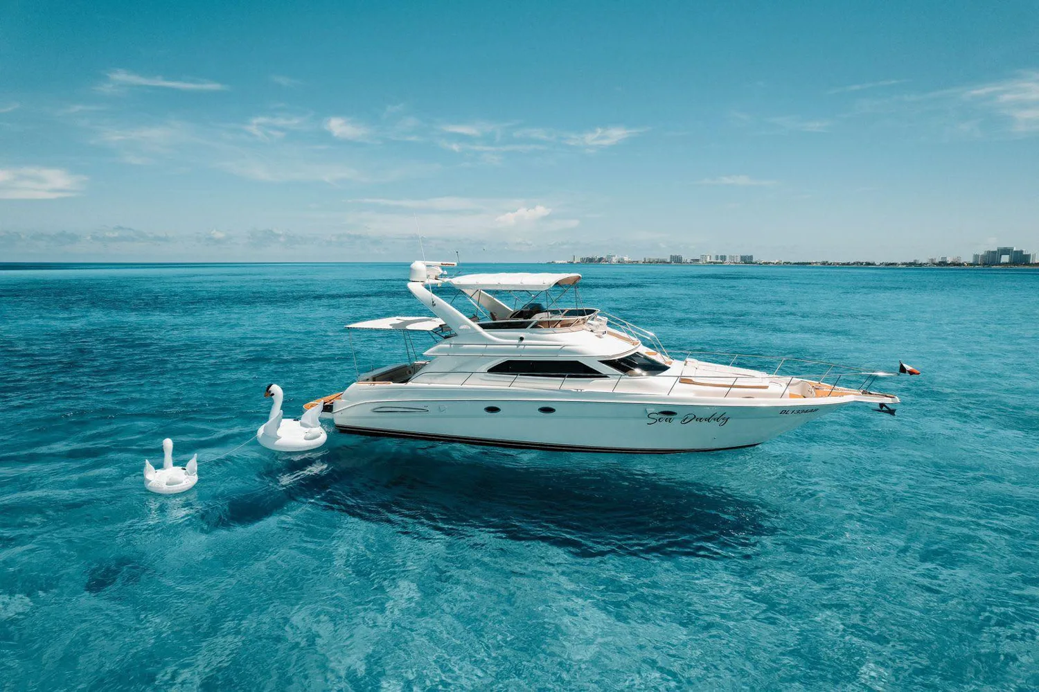Sea Ray 50 Flybridge — photo 1