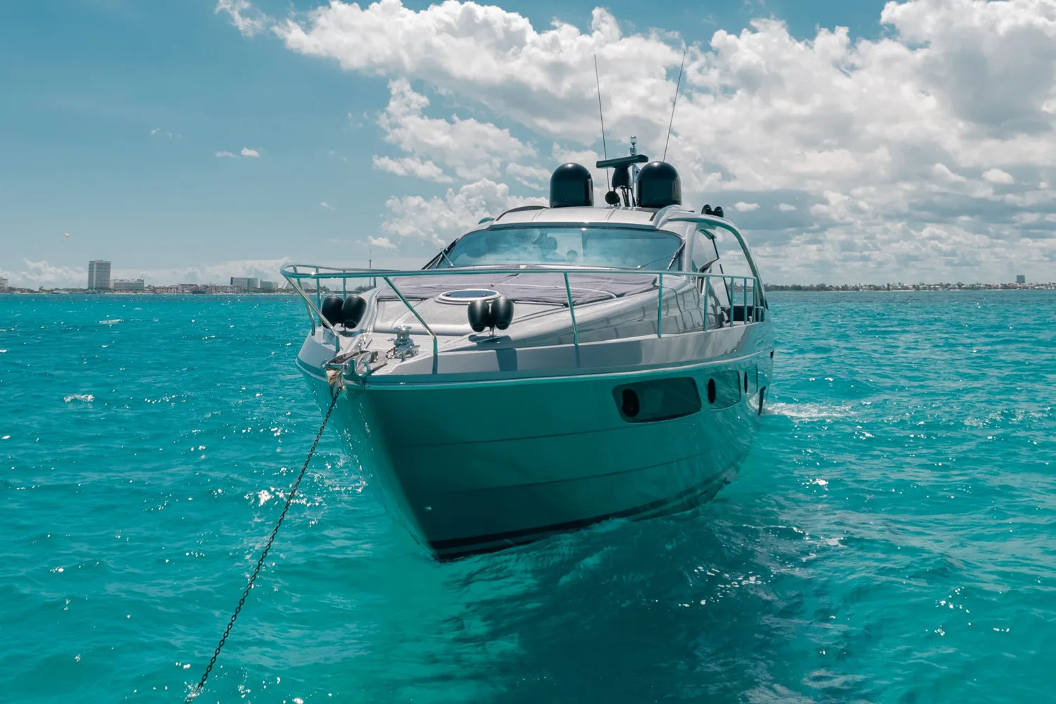 Pershing 56 — photo 3