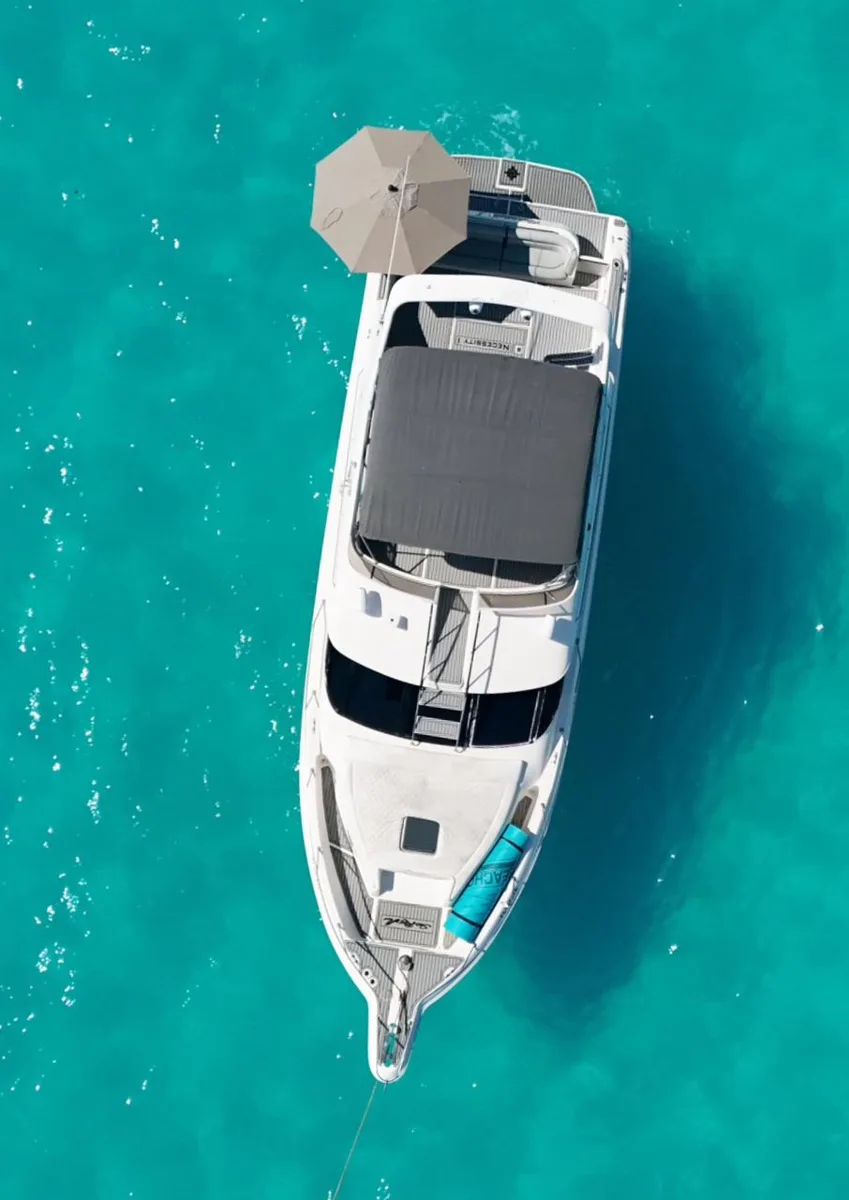 Sea Ray 50 Flybridge — photo 5