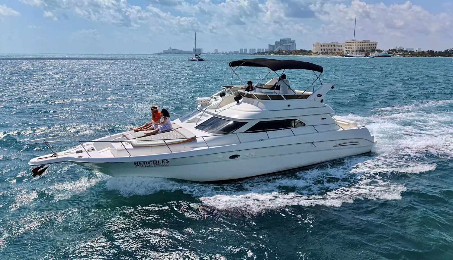 Sea Ray 46 Flybridge — photo 7