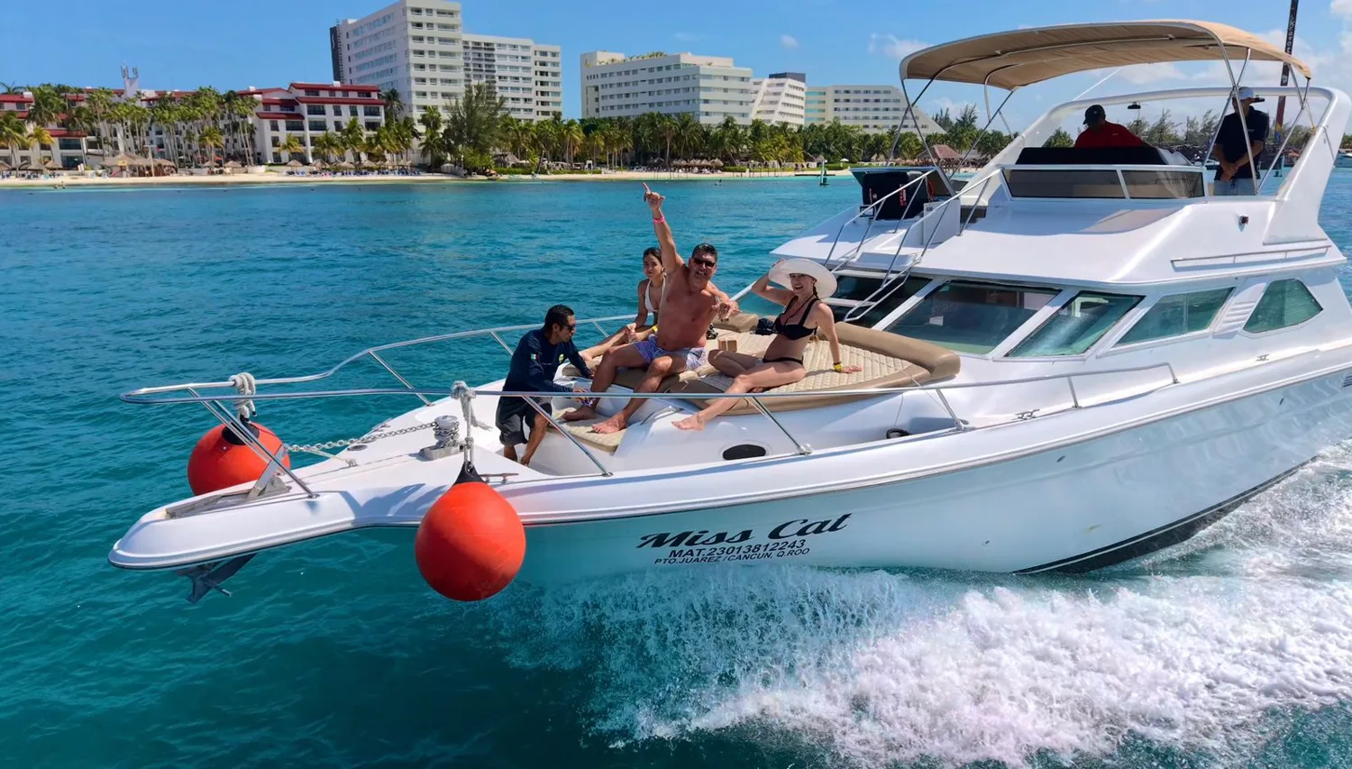 Sea Ray 46 Flybridge — photo 3