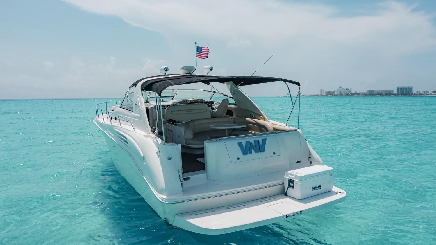 Sea Ray 50 — photo 2