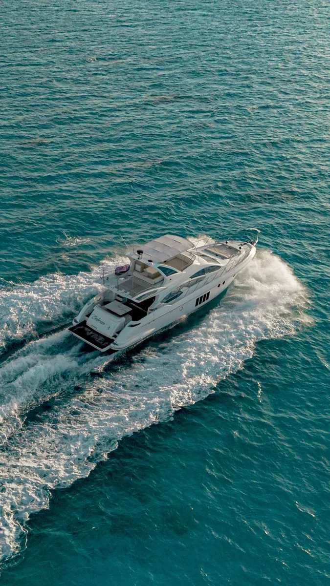 Azimut 65 — photo 5