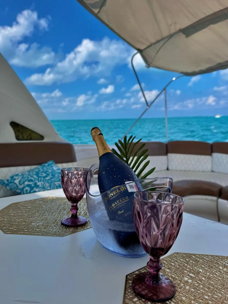 Sea Ray Sundancer 60 — photo 4