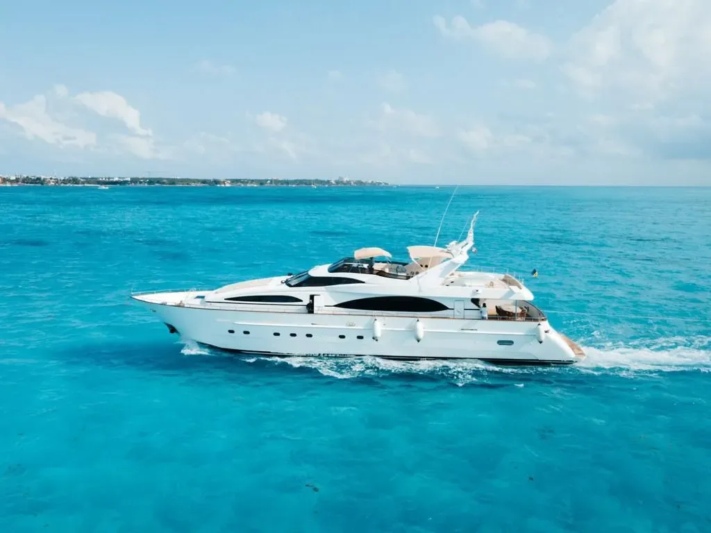 Azimut 100 Flybridge — photo 3