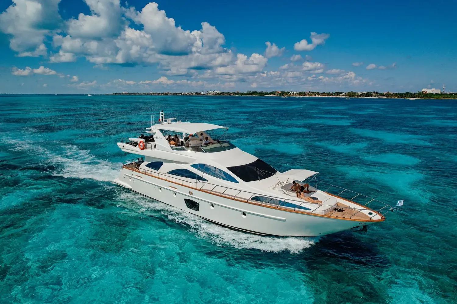 Azimut yacht on the Caribbean Sea
