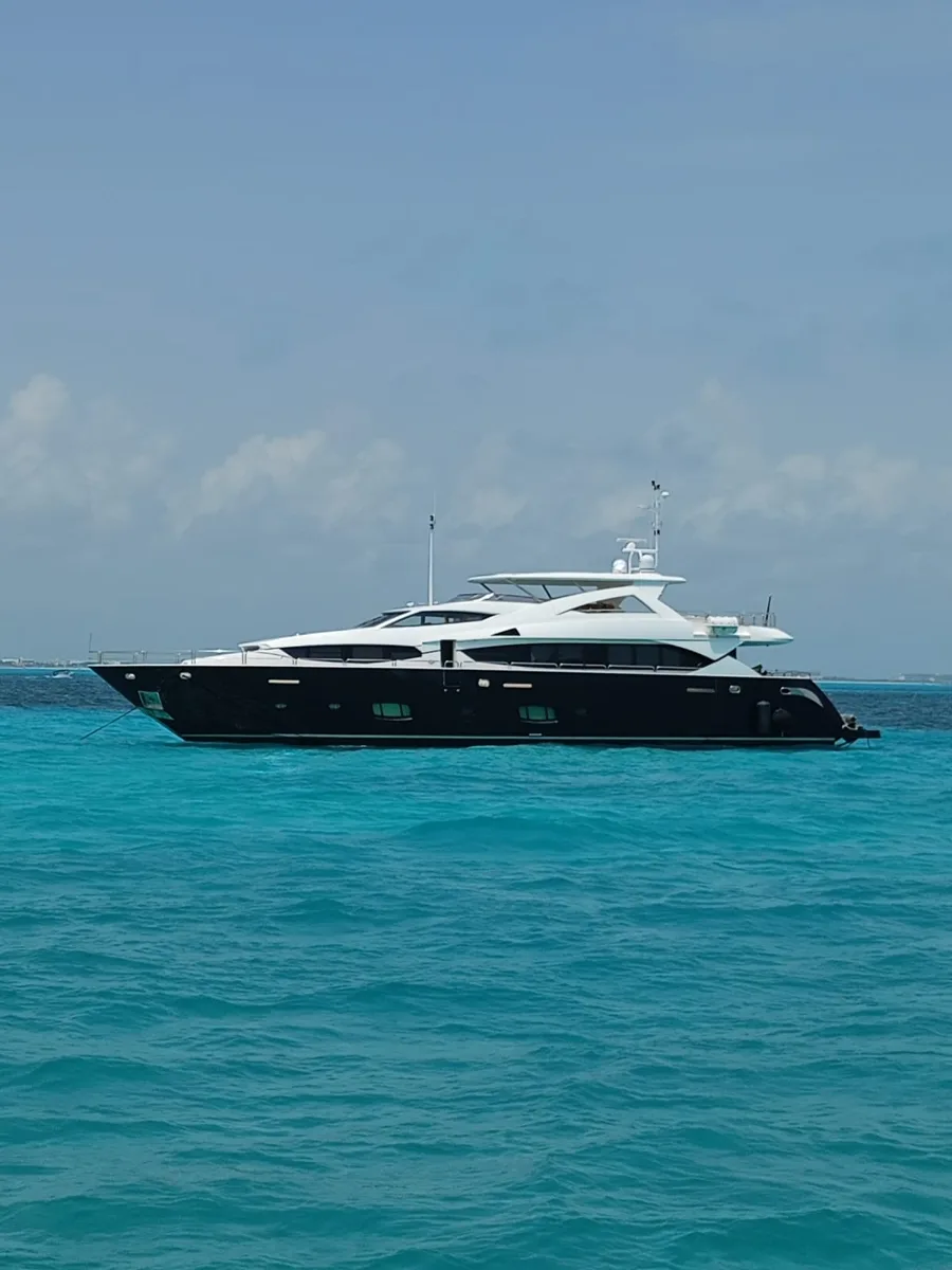 Charter 120 "Viva la Vida" — photo 1