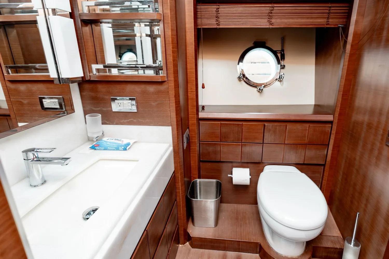 Azimut 100 — photo 2