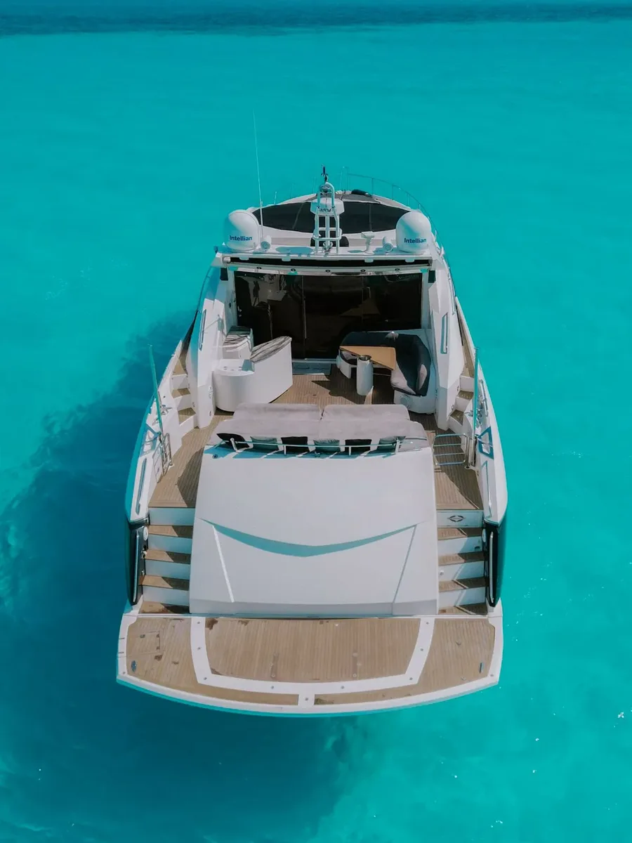 Sunseeker 82 — photo 4