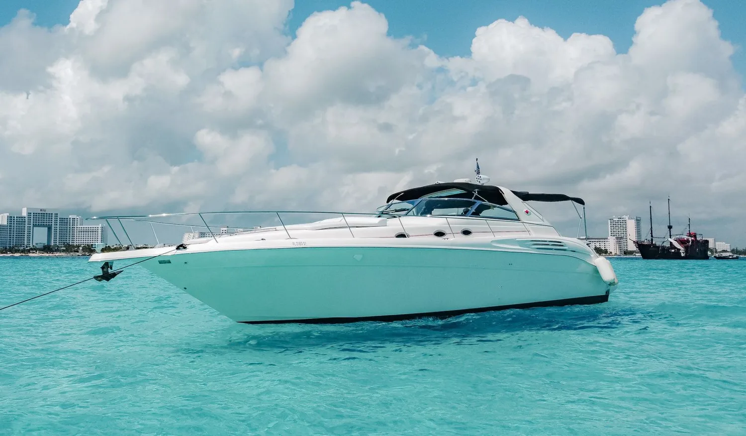 Sea Ray 50 — photo 6