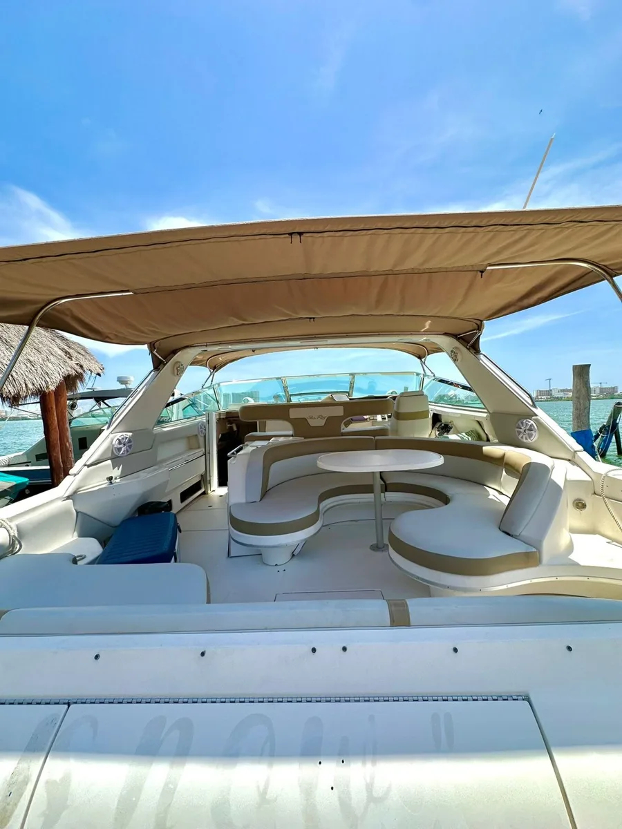 Sea Ray 50 — photo 10