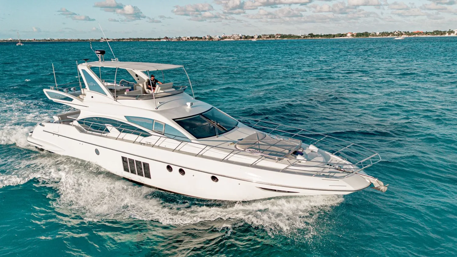 Azimut 65 — photo 1
