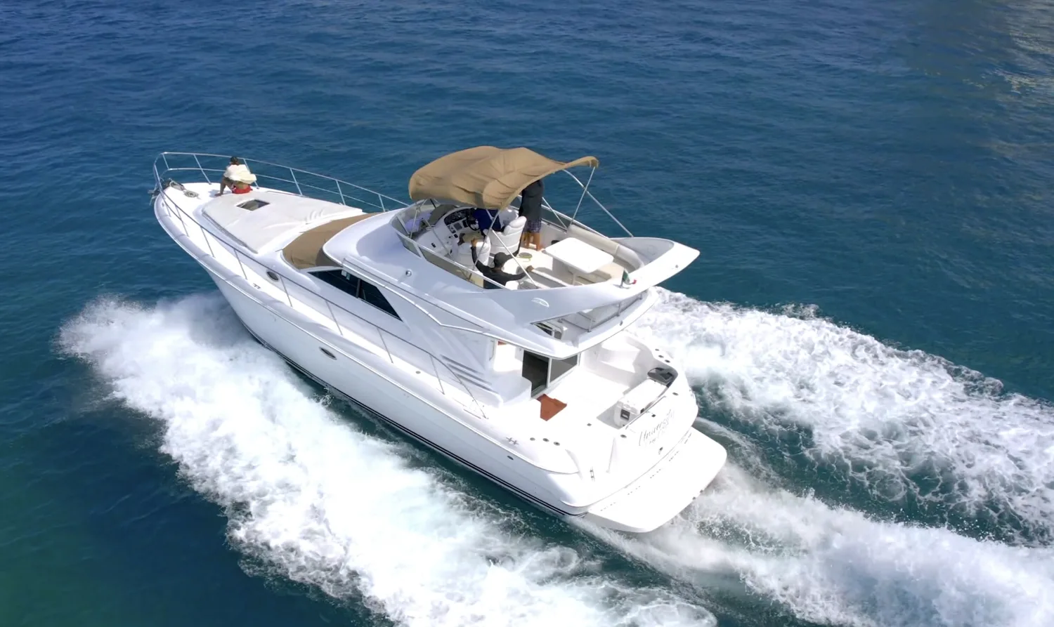 Sea Ray 46 Flybridge — photo 2