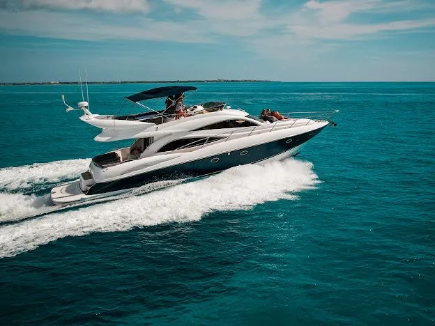 Azimut 65 Flybridge — photo 7