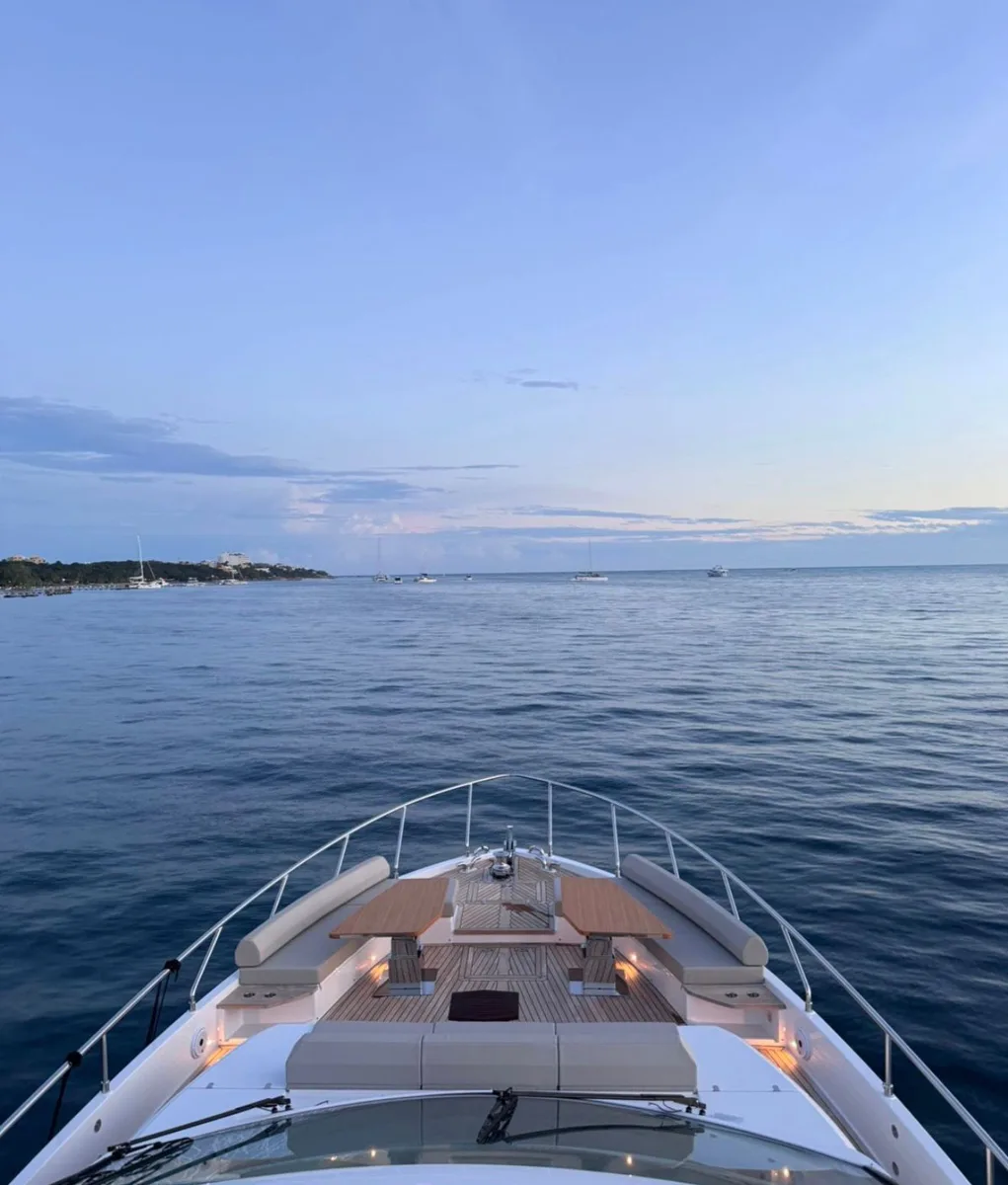 Ferretti 70 — photo 3