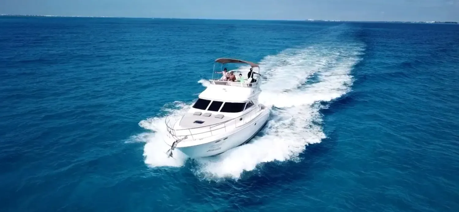 Sea Ray 46 Flybridge — photo 9