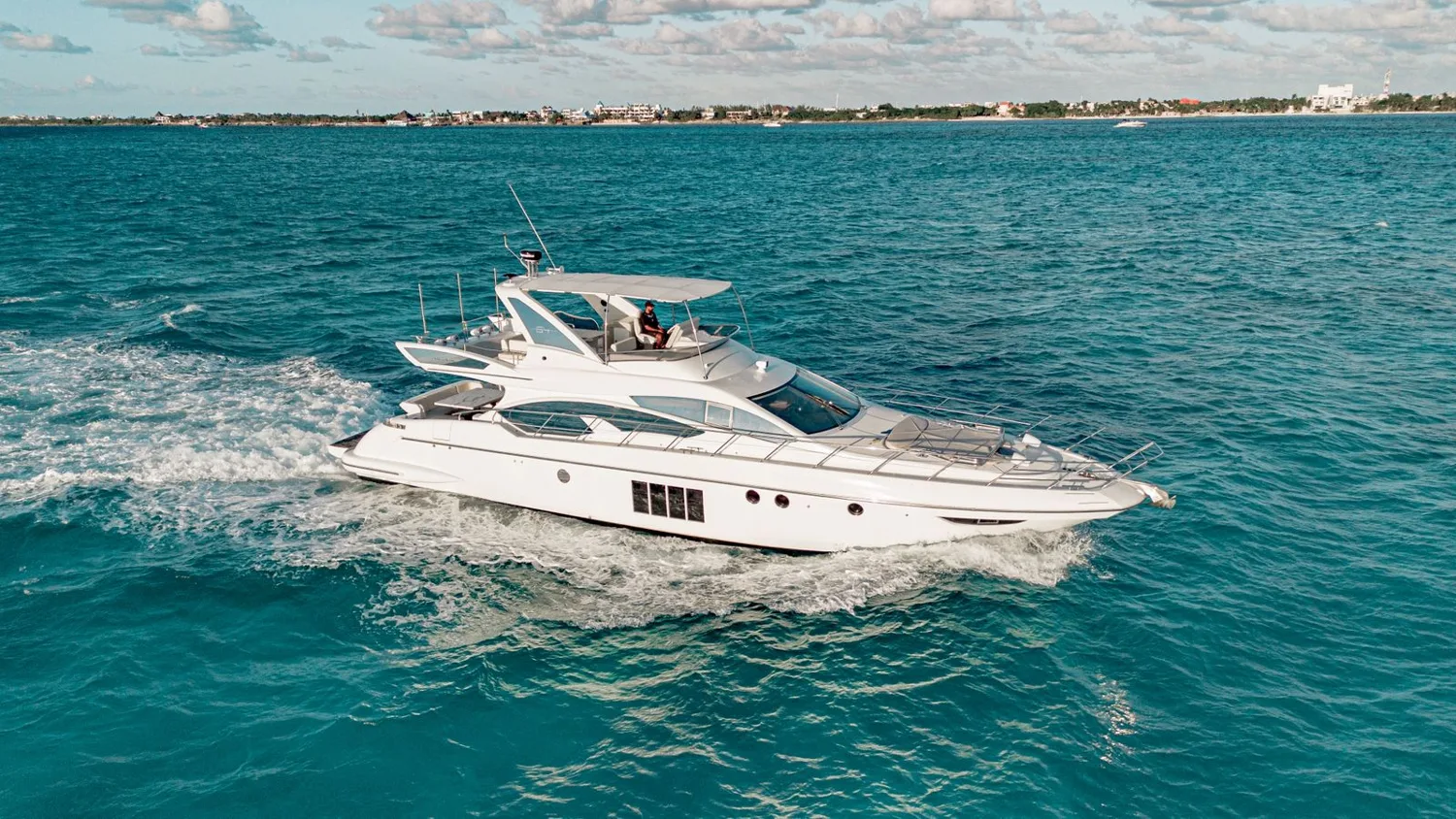 Azimut 65 — photo 3