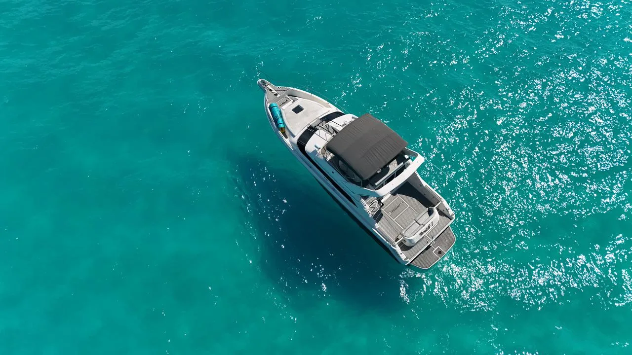 Sea Ray 50 Flybridge — photo 6