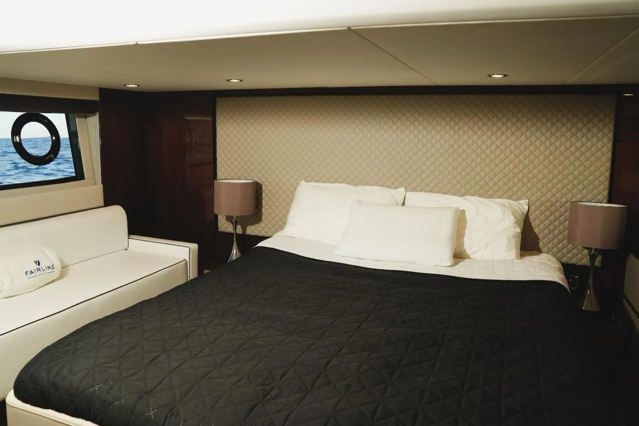 Fairline 50 — photo 8