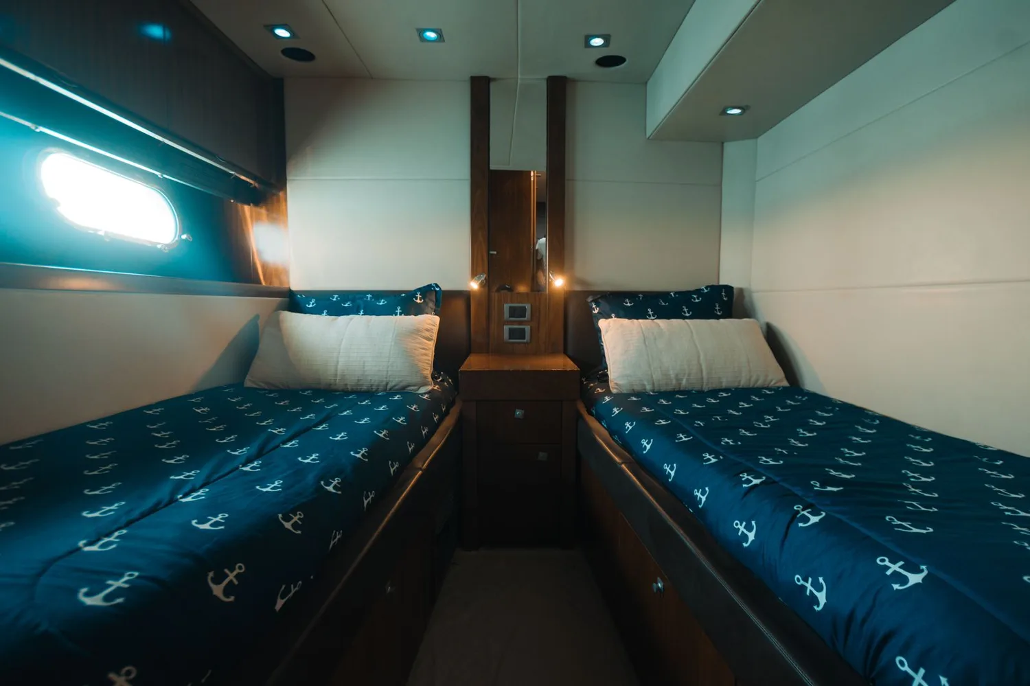 Sunseeker 64 — photo 4