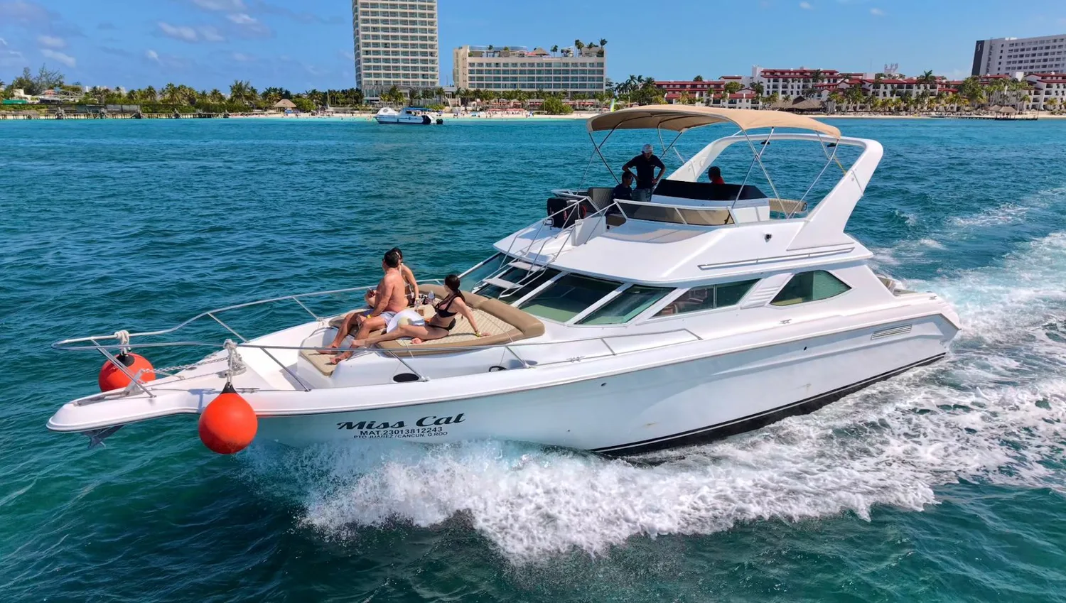 Sea Ray 46 Flybridge — photo 6