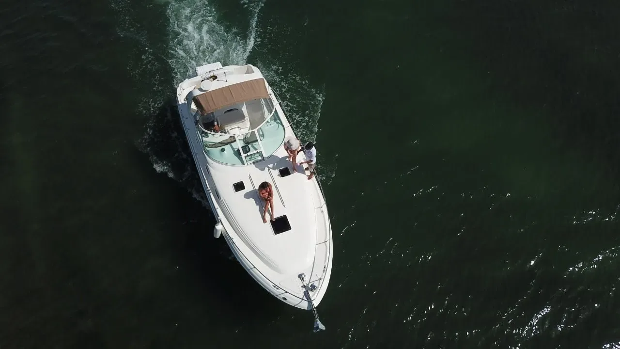 Sea Ray 35