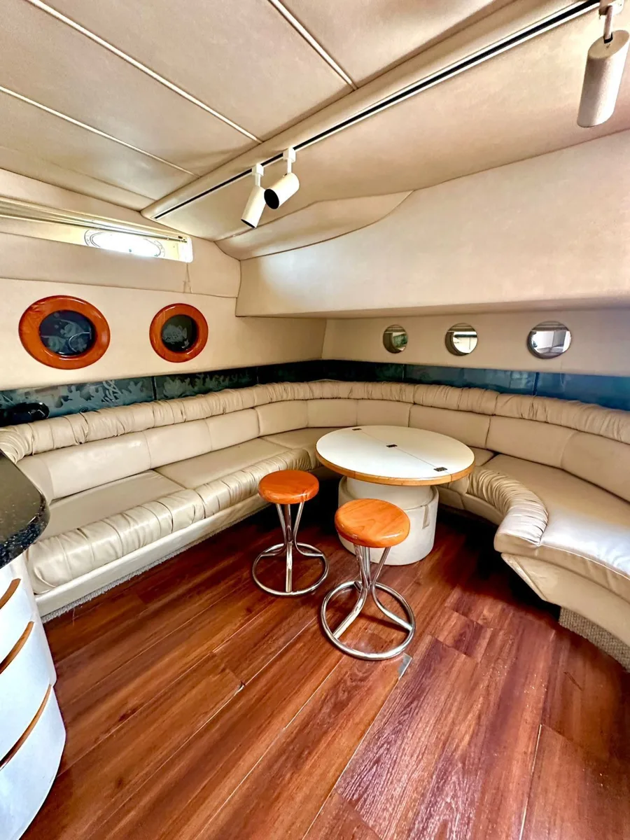 Sea Ray 50 — photo 5