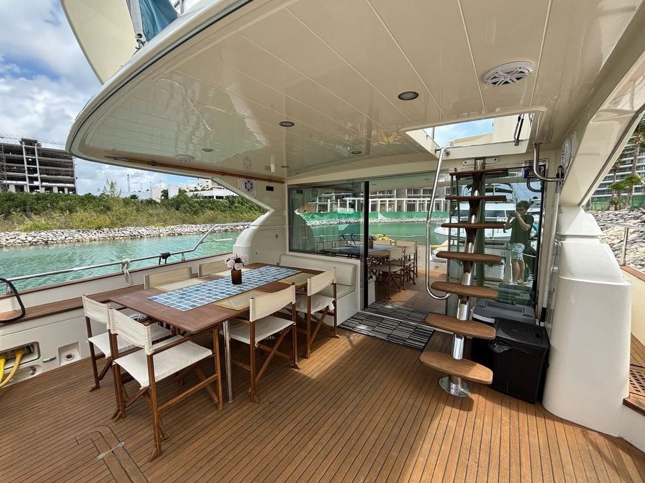 Outdoor dining area