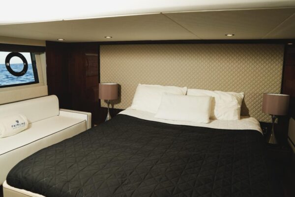 13.FAIRLINE 50’ - Image 8